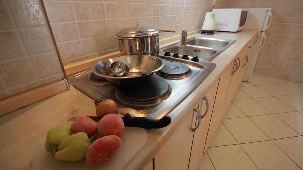 Apartments Ivka Оміш Екстер'єр фото